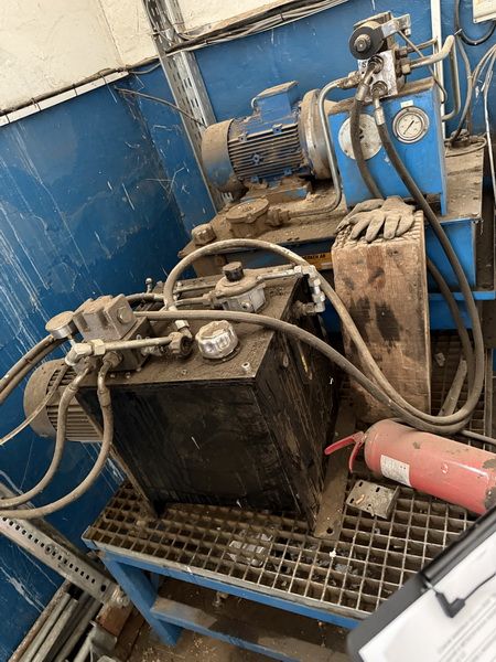 Процессор для распиловки и расколки бревен RCA 380E