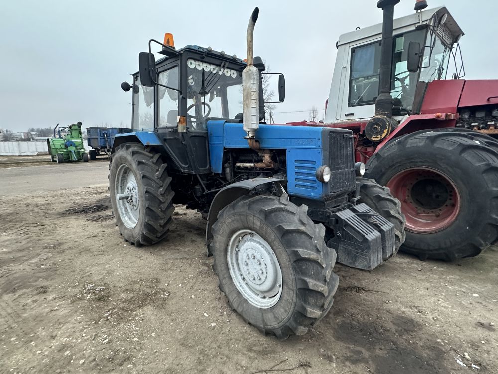 Трактор Беларус 1221В, 2001