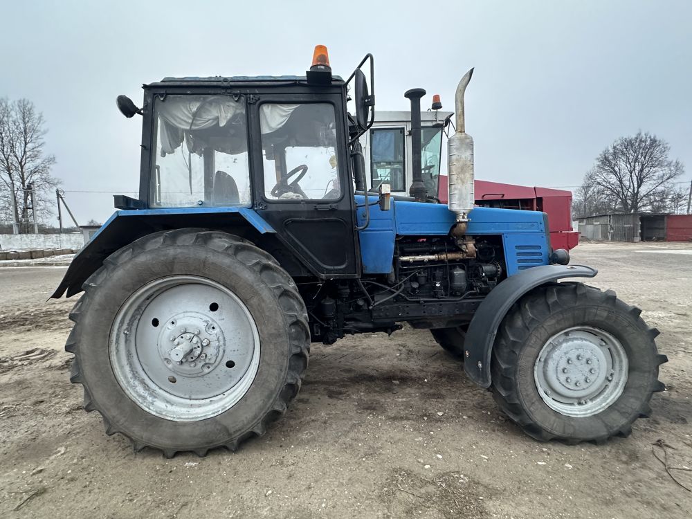 Трактор Беларус 1221В, 2001