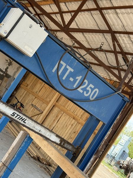 Установка для торцовки пакета пиломатериала ПТ-1250