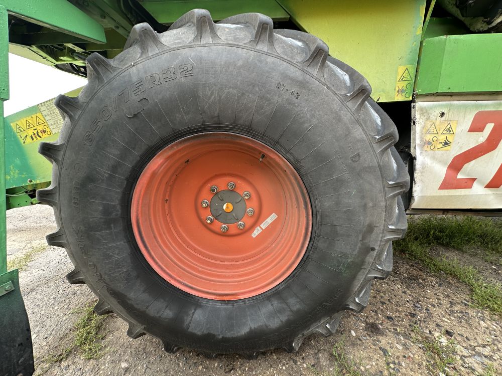 Зерноуборочный комбайн CLAAS MEGA-218, 1999