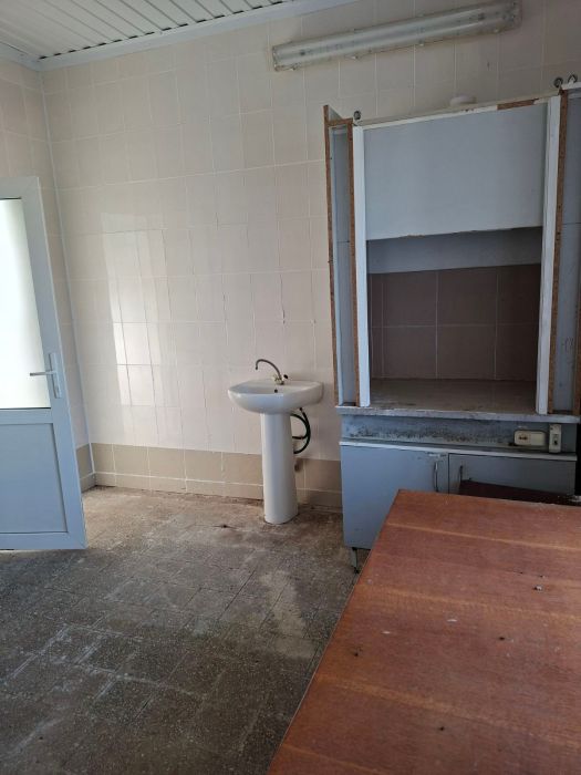 Здание кондитерского цеха в г.п. Городище (Барановичский р-н), площадью 198.8 кв.м.