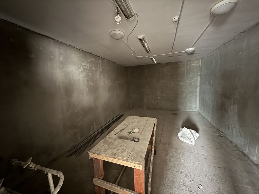 Помещение магазина "Молоко" в г. Бресте, площадью 101.2 кв.м.