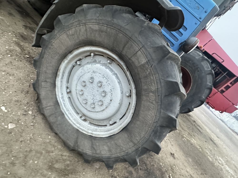 Трактор Беларус 1221В, 2001