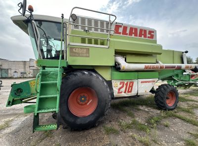 Зерноуборочный комбайн CLAAS MEGA-218, 1999