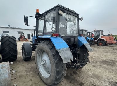 Трактор Беларус 1221В, 2001