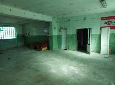 Здание банно-прачечного комбината в п. Садовый (Пинский р-н), площадью 343 кв.м.